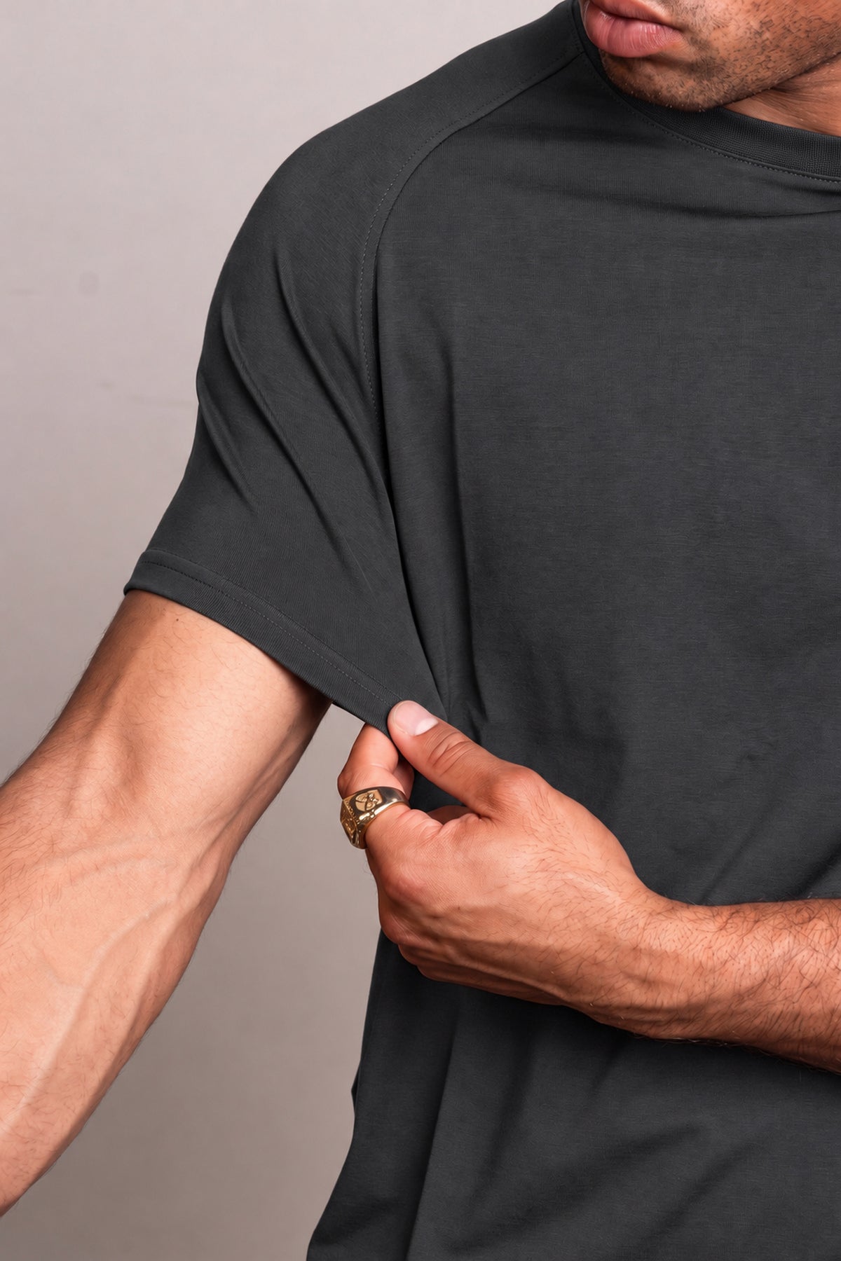 Raglan Slim Tee