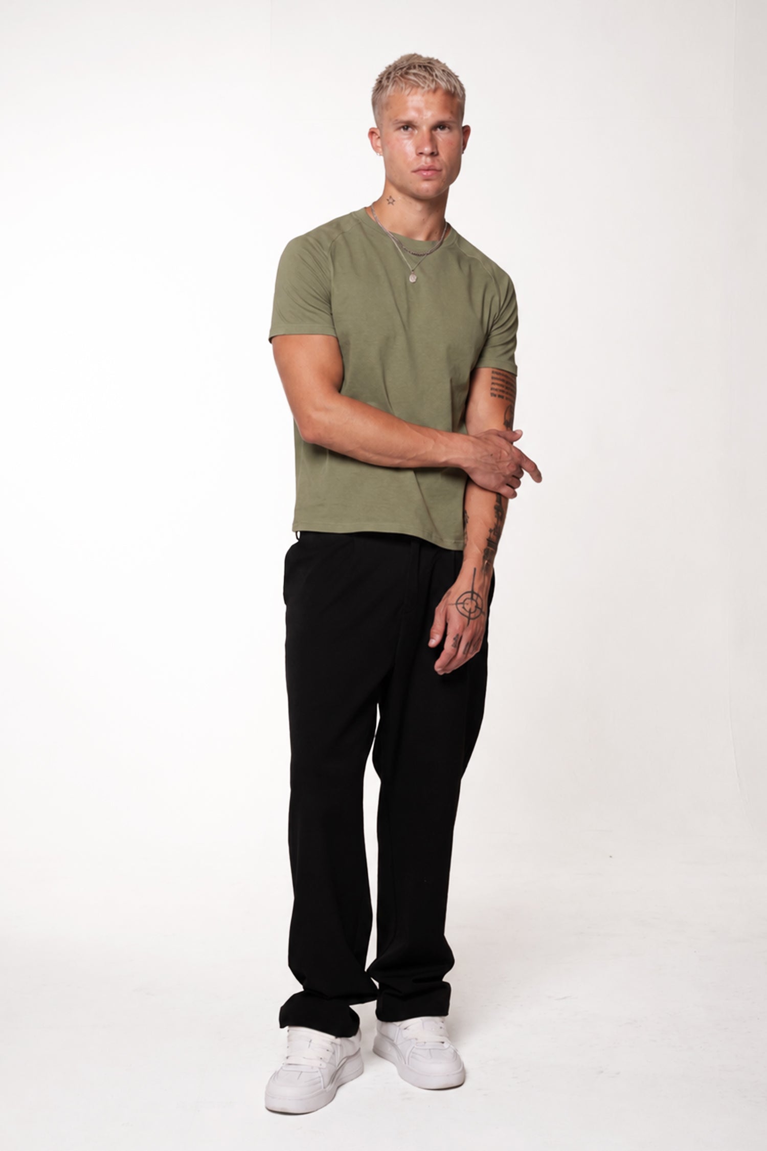 Raglan Slim Tee