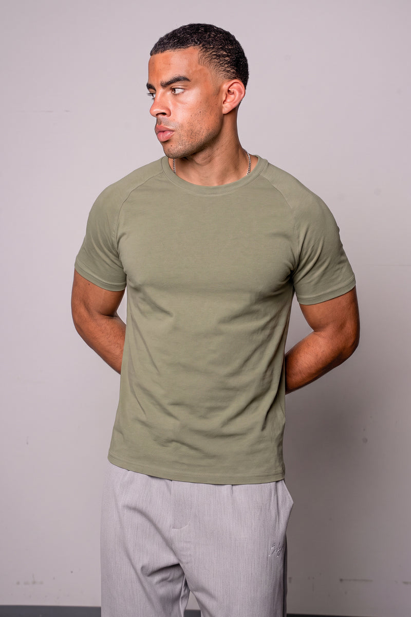 Raglan Slim Tee