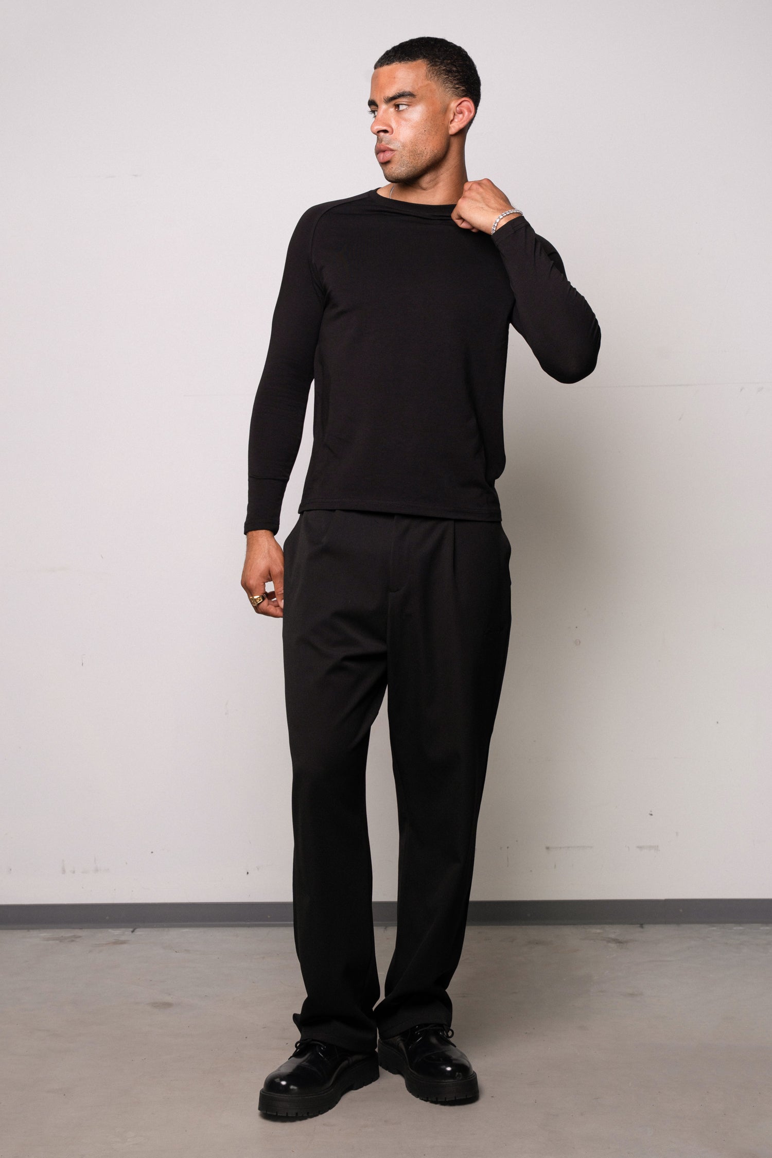 Raglan Slim Longsleeve