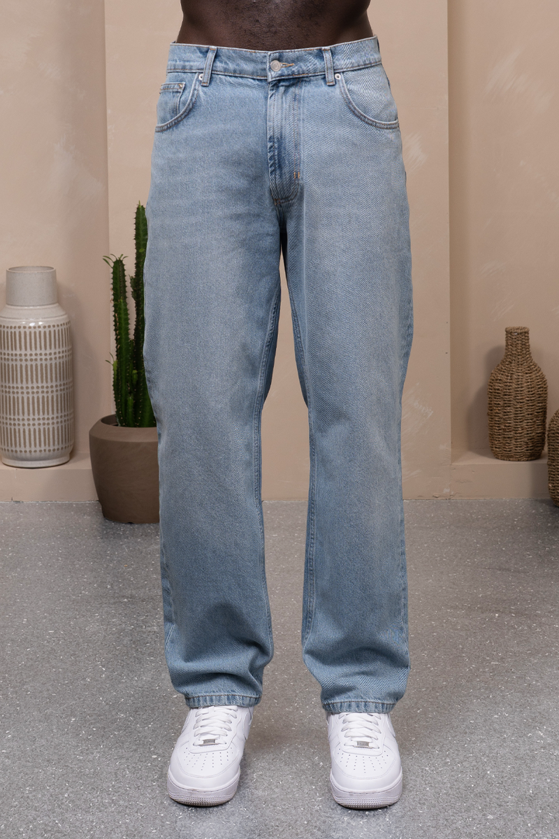 Signature Regular Denim