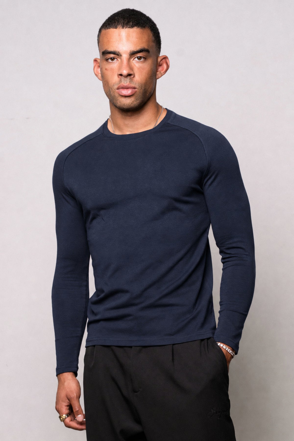 Raglan Slim Longsleeve