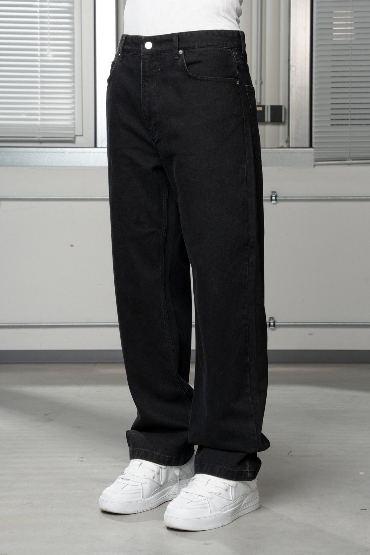 Signature Regular Denim