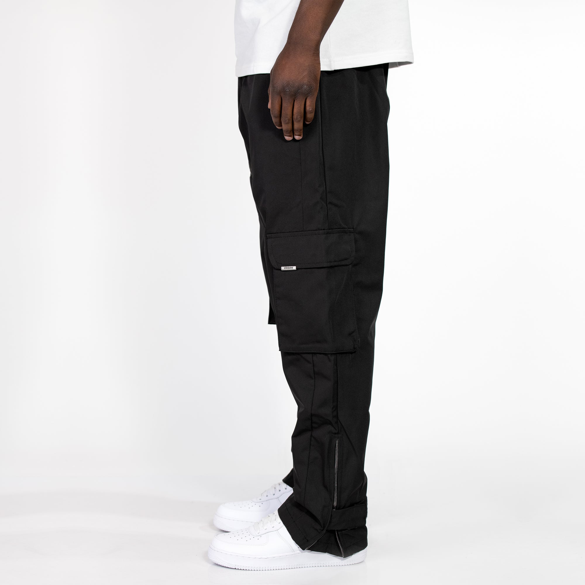 WATERPROOF CARGO PANTS